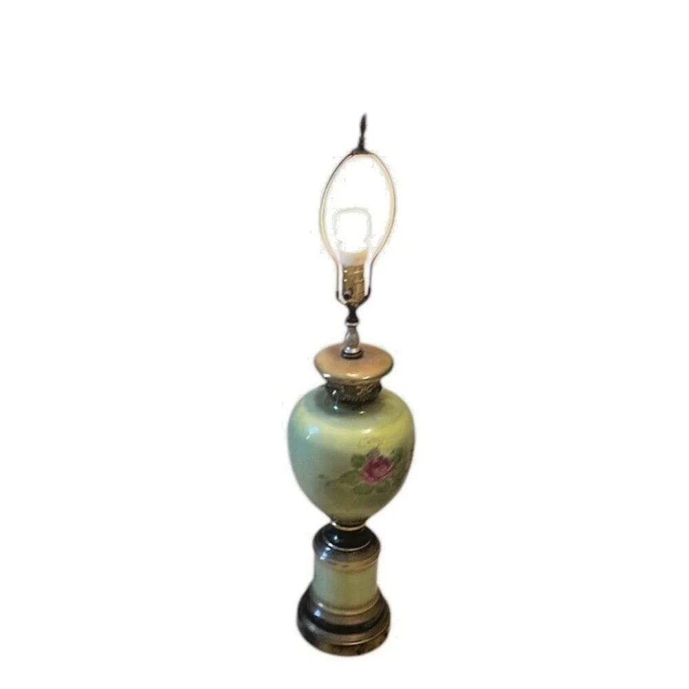 Early 20th Century Hand-Painted European Porcelain Table Lamp;